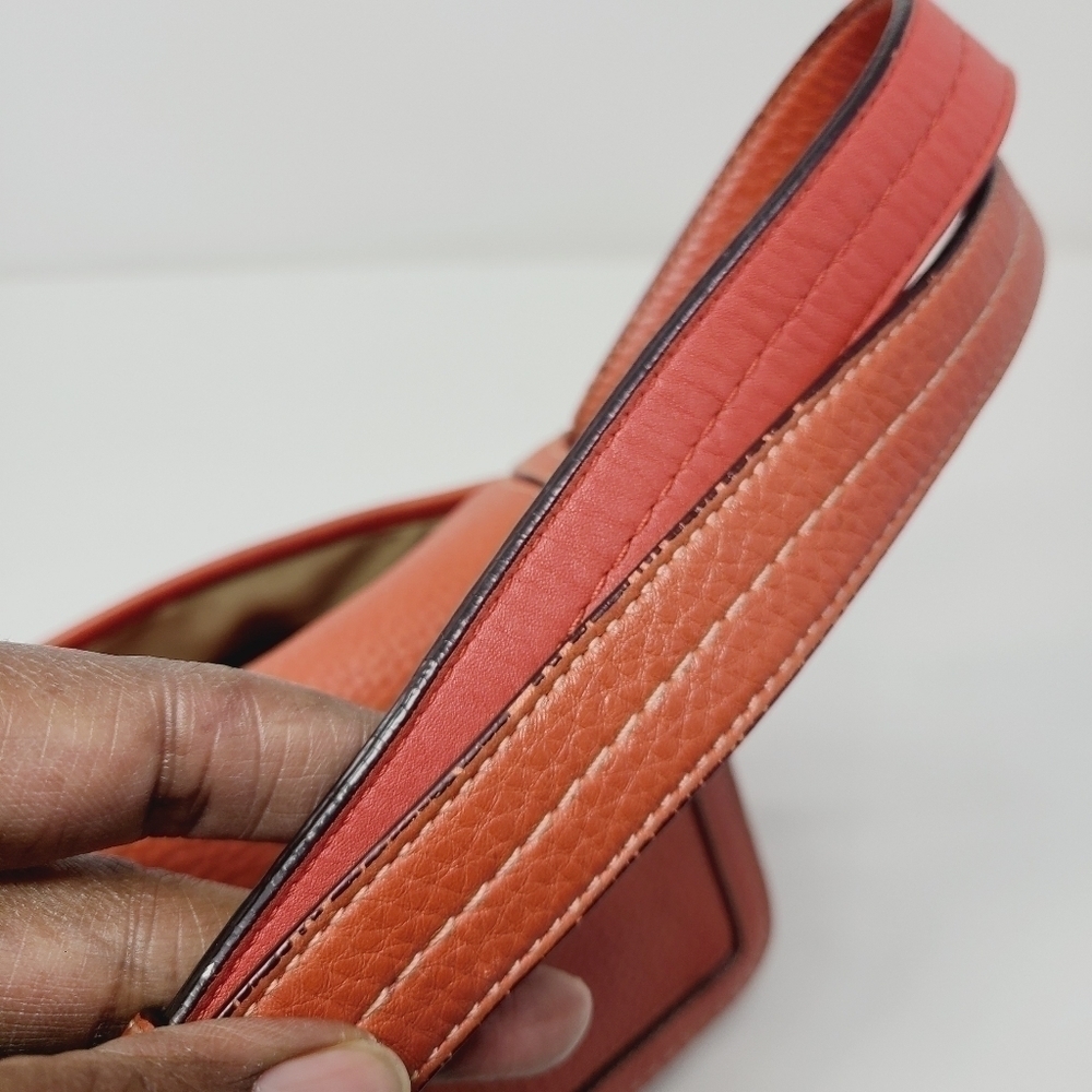 Coach | Vintage Salmon Pink Leather Pebble Top Hobo Bag (One Size) - Picture 9 of 16